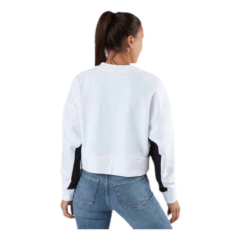 Puma Classics Cropped Crew White 5 Puma Classics Cropped Crew White - Image 3