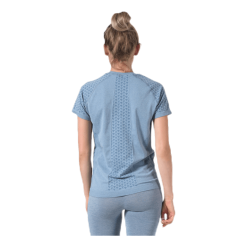 Hummel CI Seamless SS T-Shirt Blue -Takit Myyntikauppa 5700496346174 005 da42df55908445069b250850506e3938 9f01894f 50c3 4c40 ad4f b0179b824c94