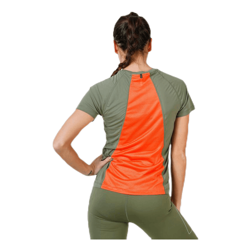 Newline Black Feather Tee Green 5 Newline Black Feather Tee Green - Image 3