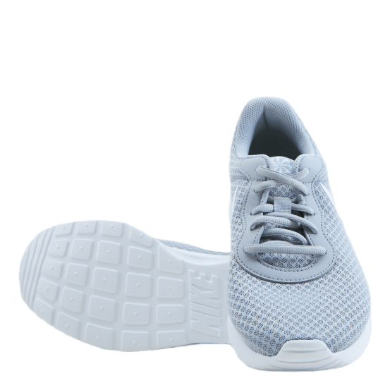 Nike Tanjun Women's Shoes WOLF GREY/WHITE-BARELY VOLT-BLACK 9 Nike Tanjun Women's Shoes WOLF GREY/WHITE-BARELY VOLT-BLACK - Image 7