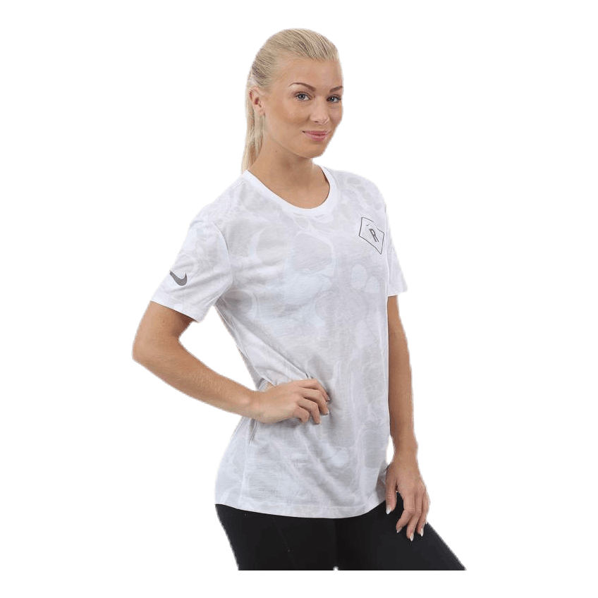 Nike Dry Tee Running Division White/Grey 4 Nike Dry Tee Running Division White/Grey - Image 3